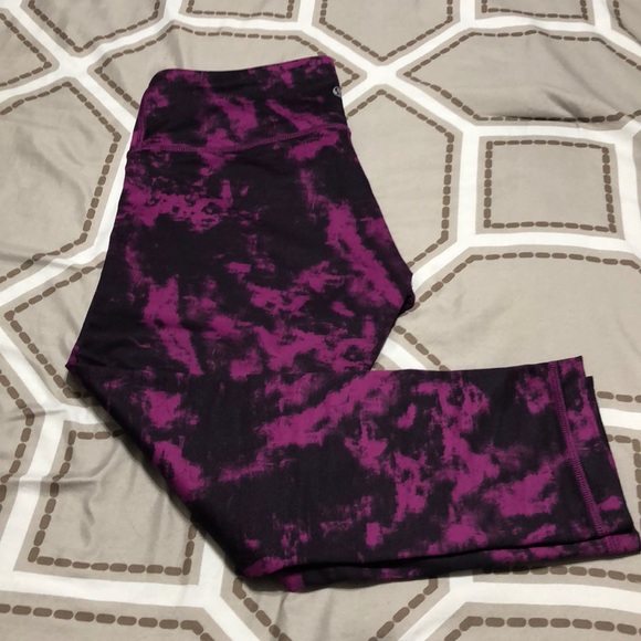 LULULEMON LOW RISE LEGGINGS 7/8 SIZE8 - Picture 2 of 4